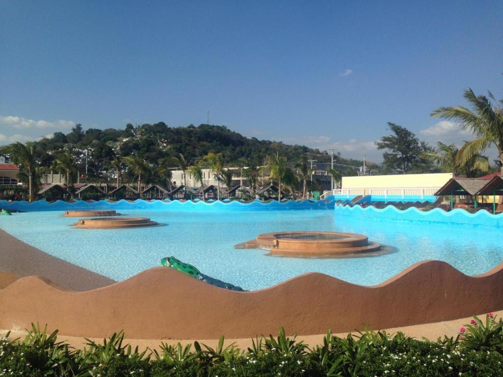 Moonbay Marina The Villas Olongapo Exteriér fotografie