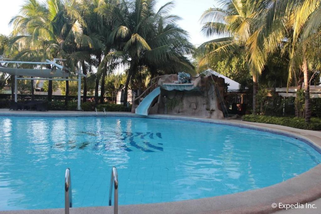 Moonbay Marina The Villas Olongapo Exteriér fotografie